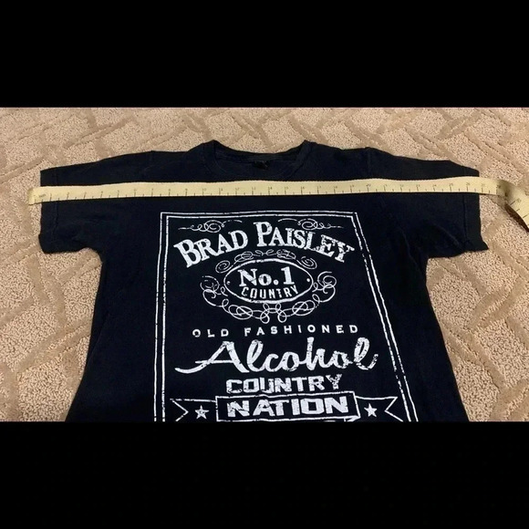 Brad Paisley No.1 Country Concert Tour T-Shirt - Picture 8 of 8